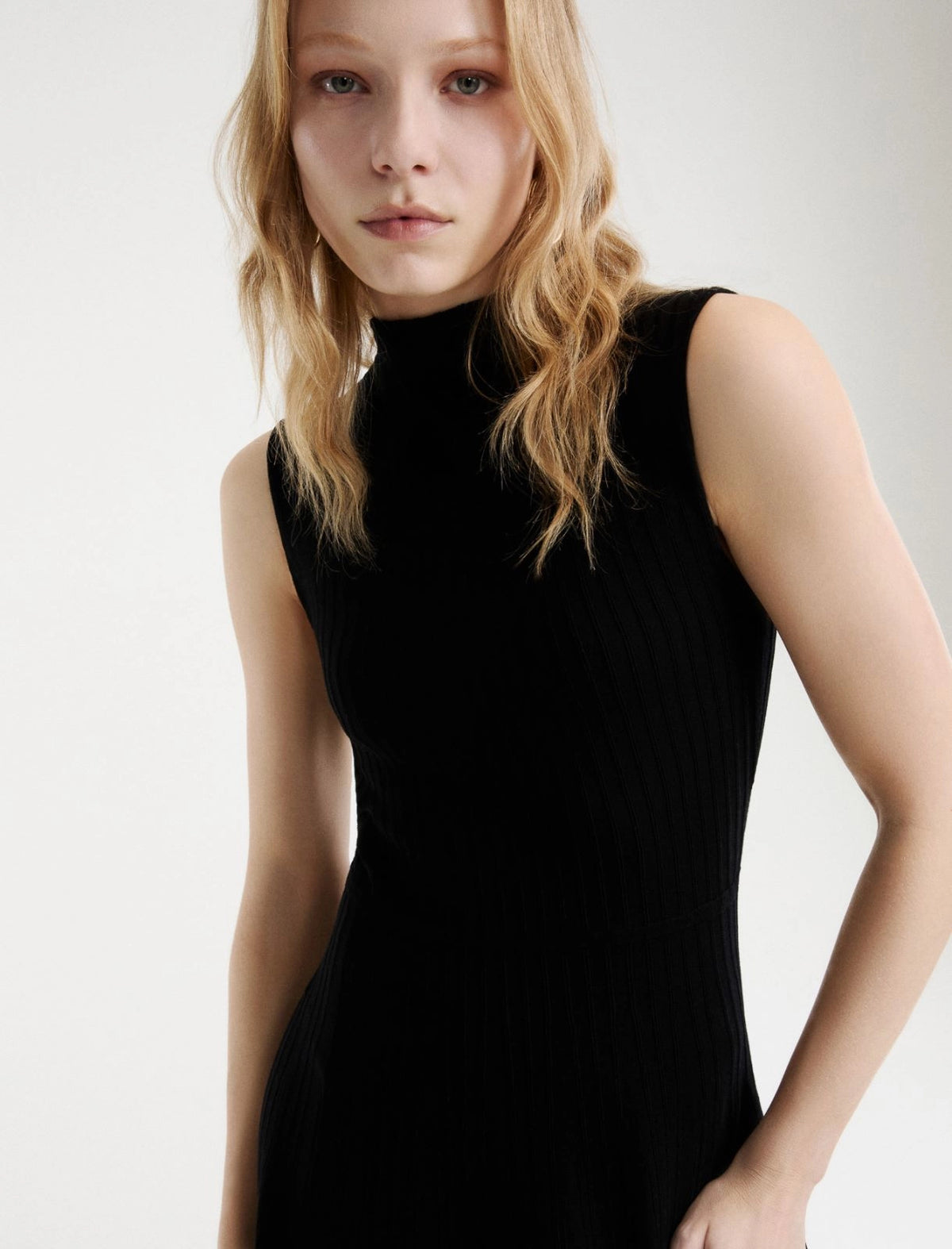 Marella Sleeveless ribbed knit dress - BLACK