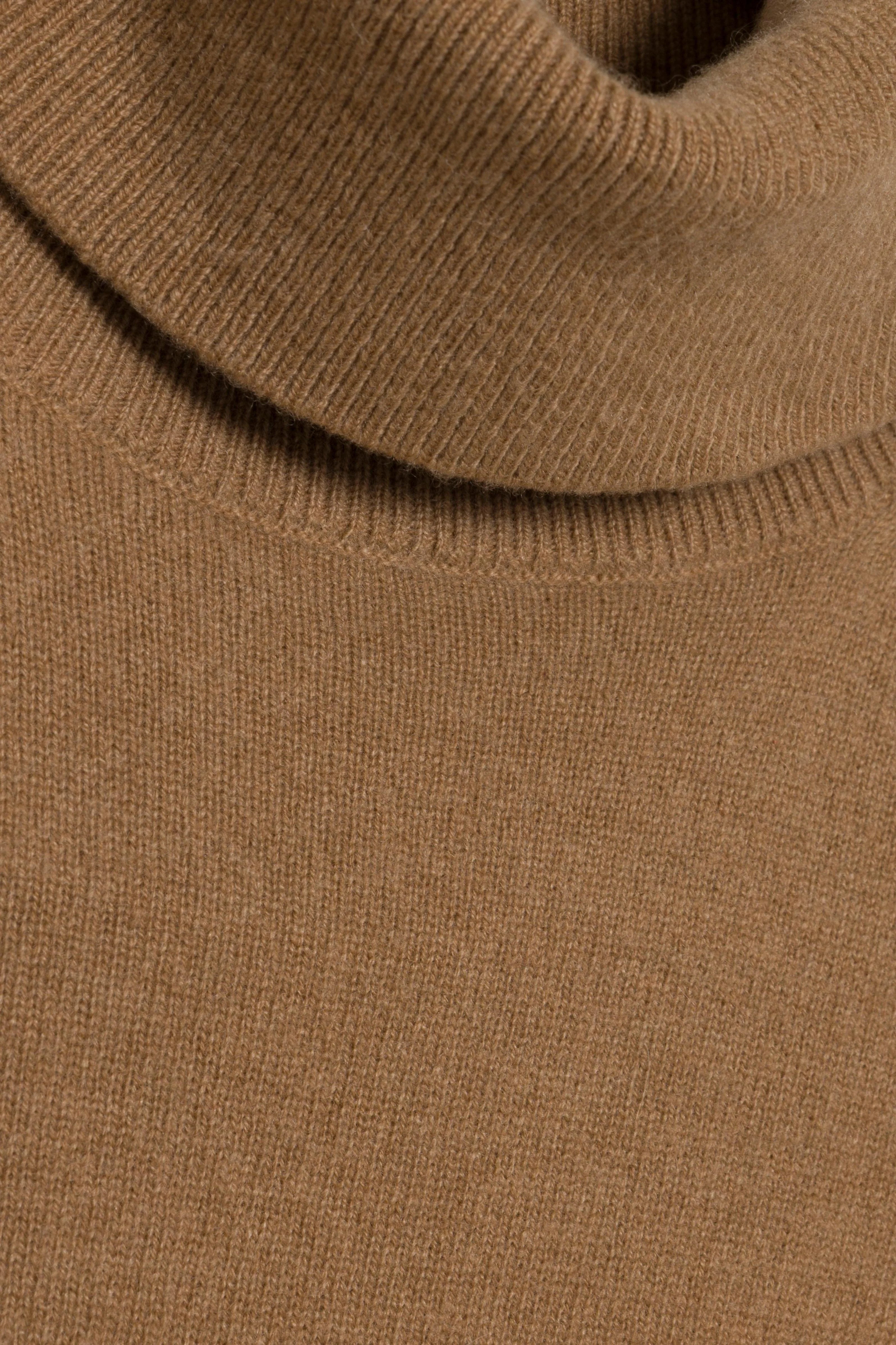 Simkhai Fenwick Turtleneck - Camel
