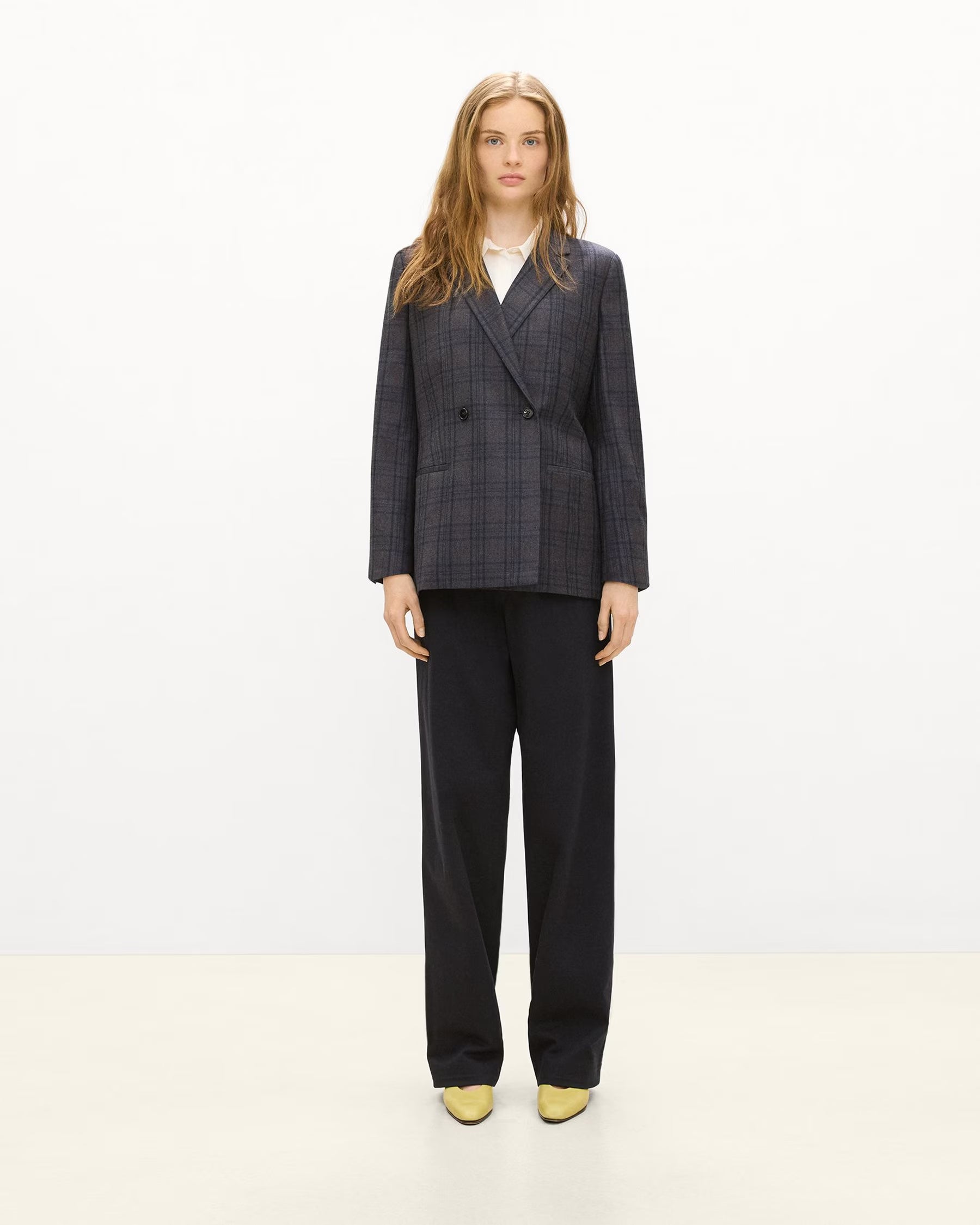 Theory Relaxed Double-Breasted Blazer in Plaid Sleek Flannel