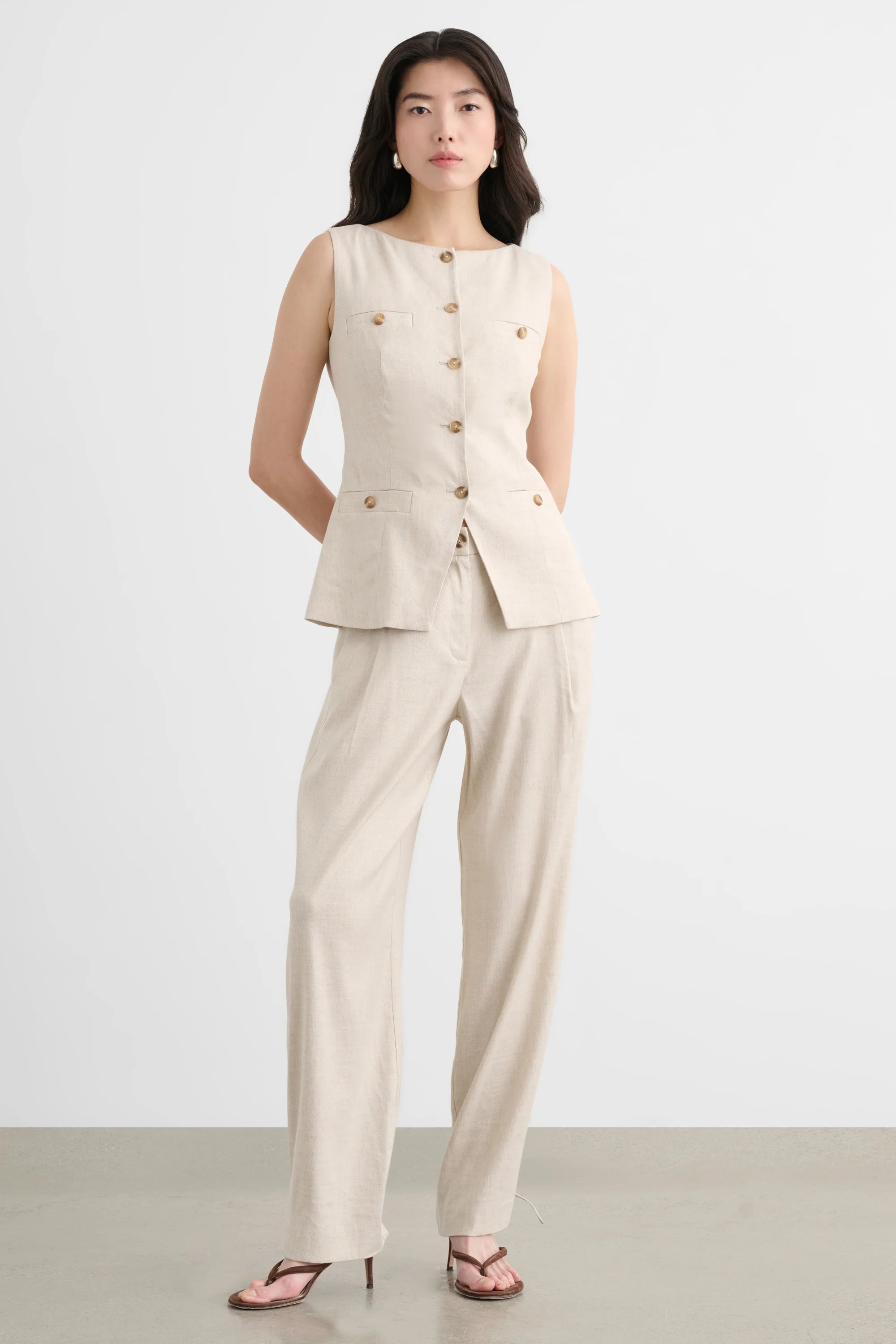 Toccin Amra Boat Neck Vest