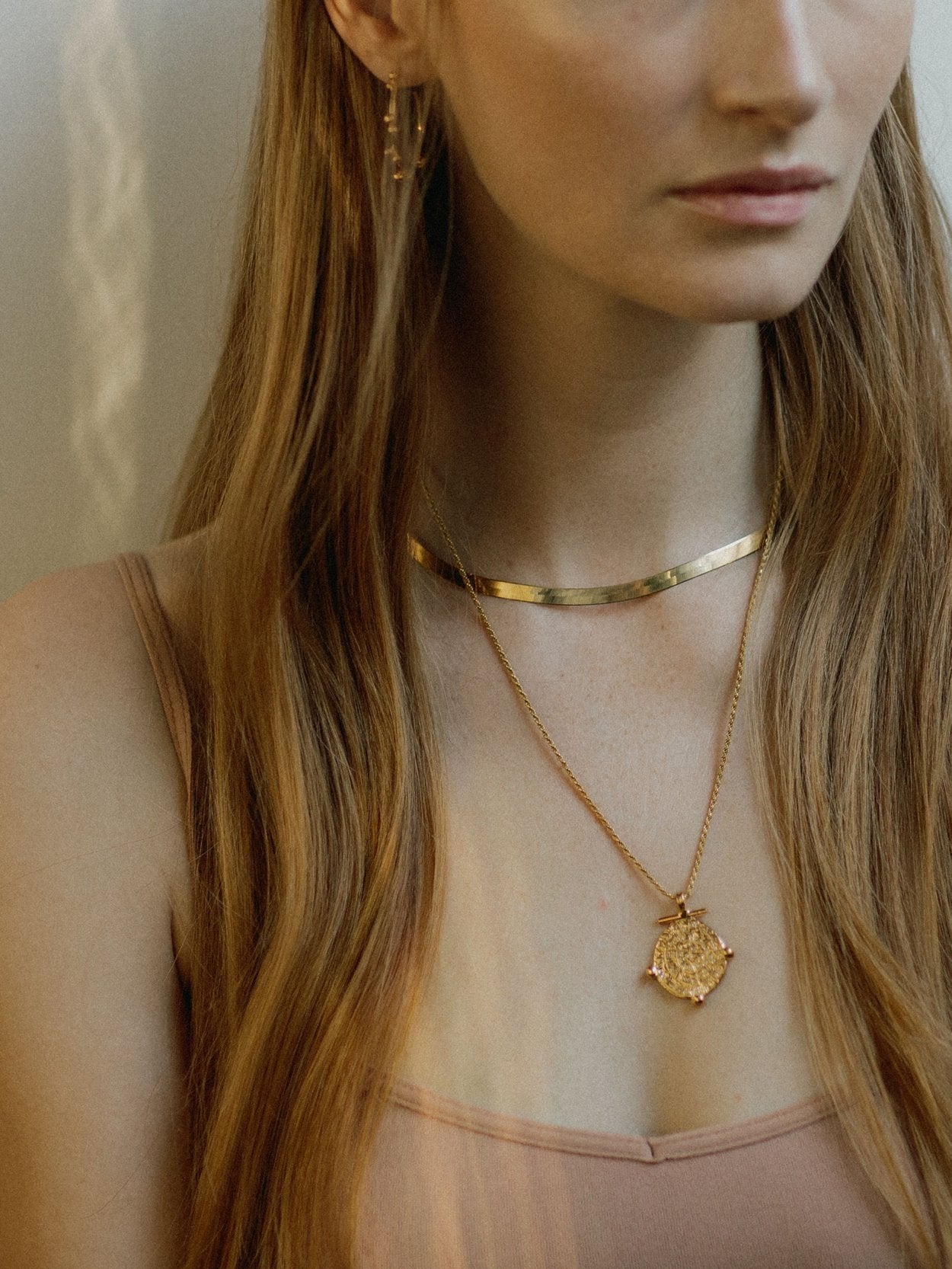 Gate Of Mazeus Necklace - Gold