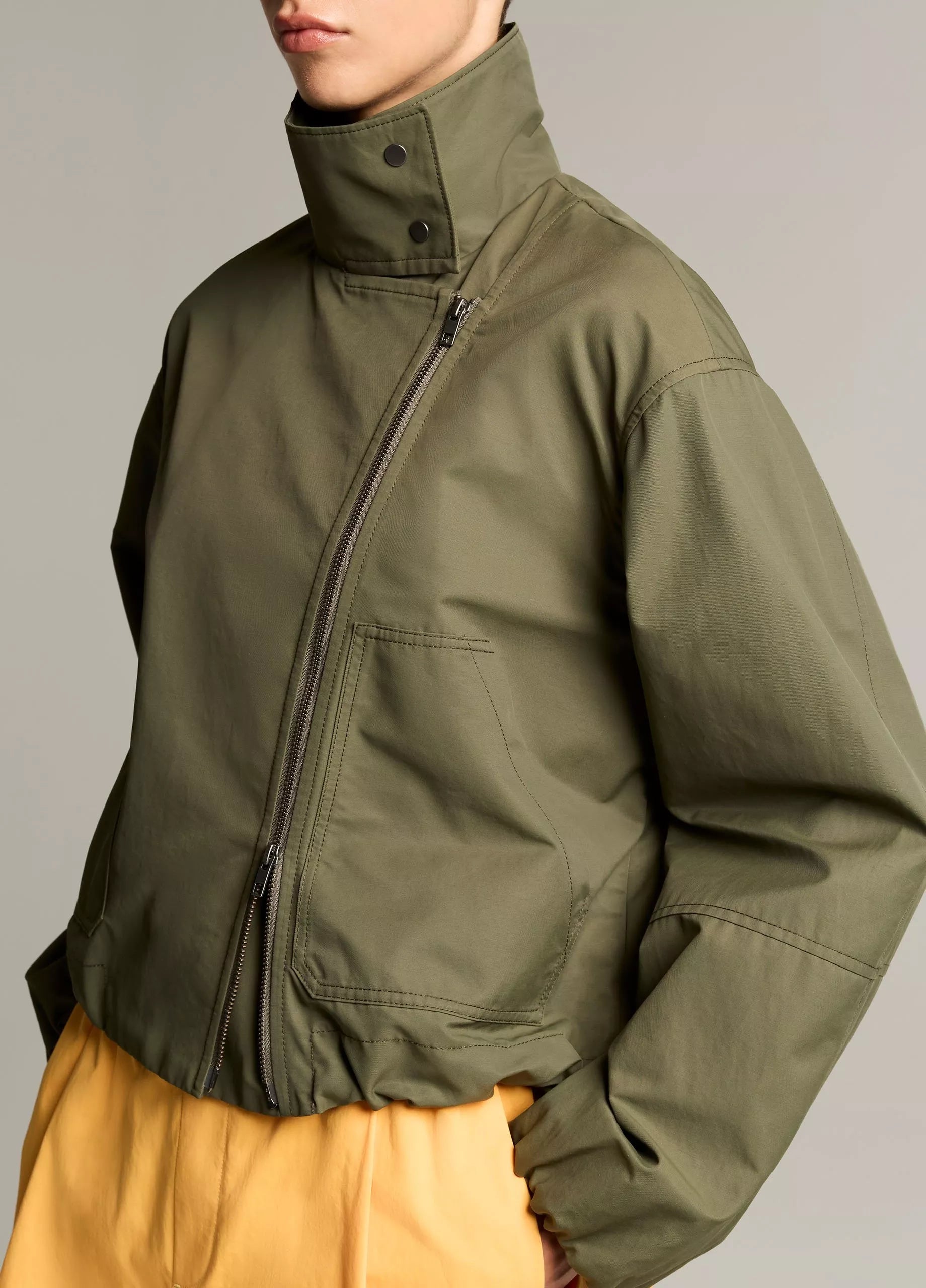 Vince Sculpted Cotton-Blend Parachute Jacket