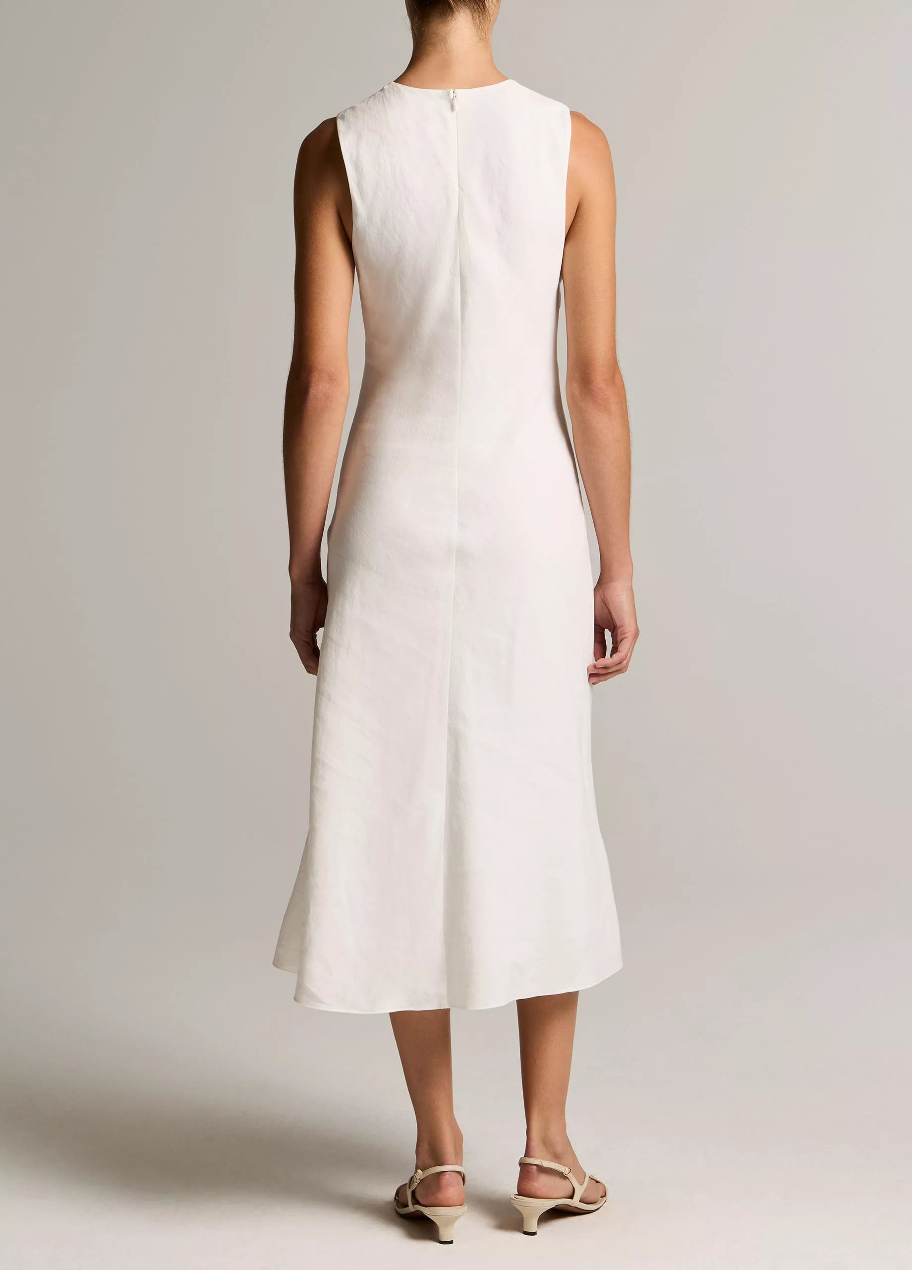 Vince Linen-Blend Bias-Cut Dress - White