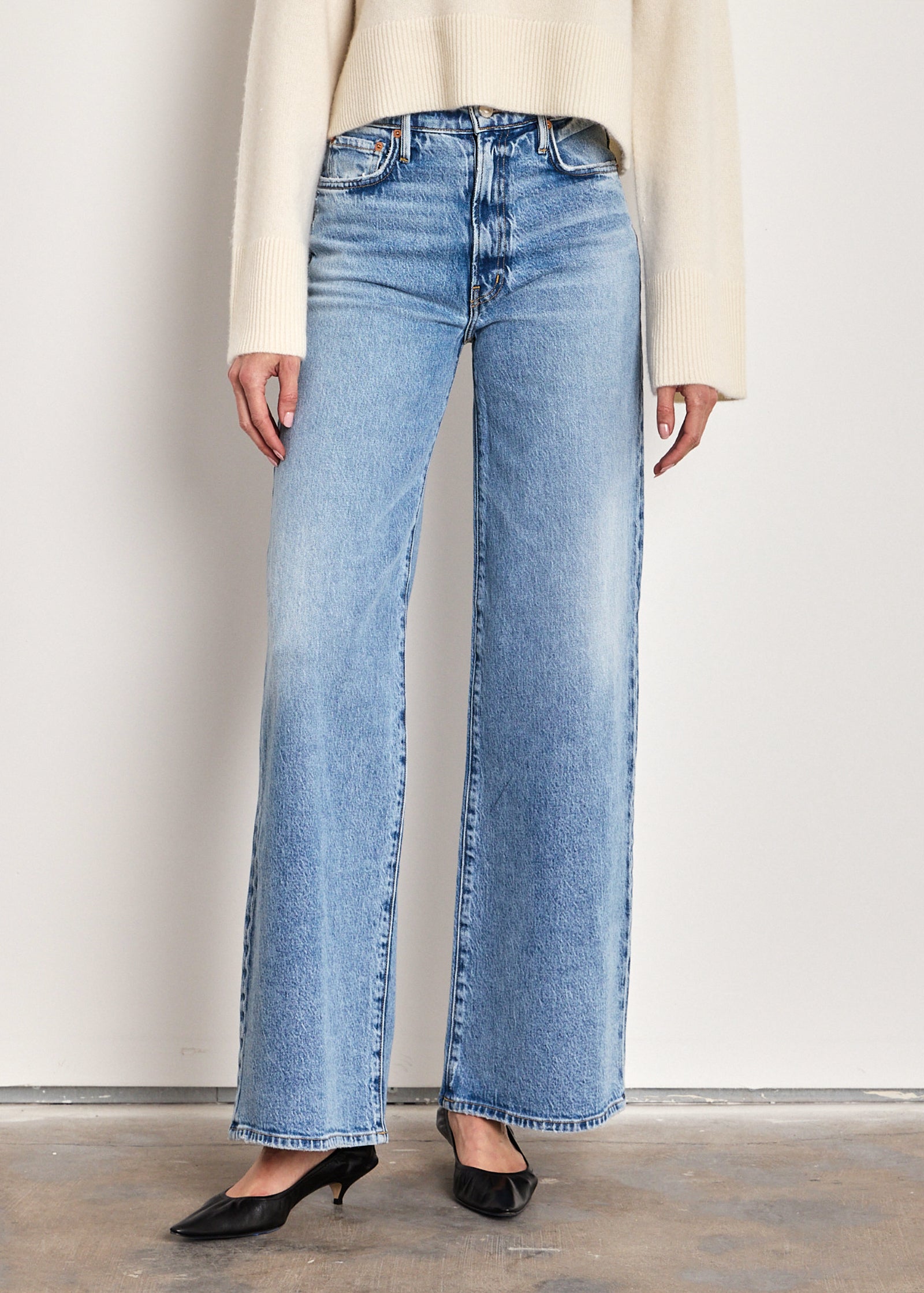 Alexa Wide Leg Jean