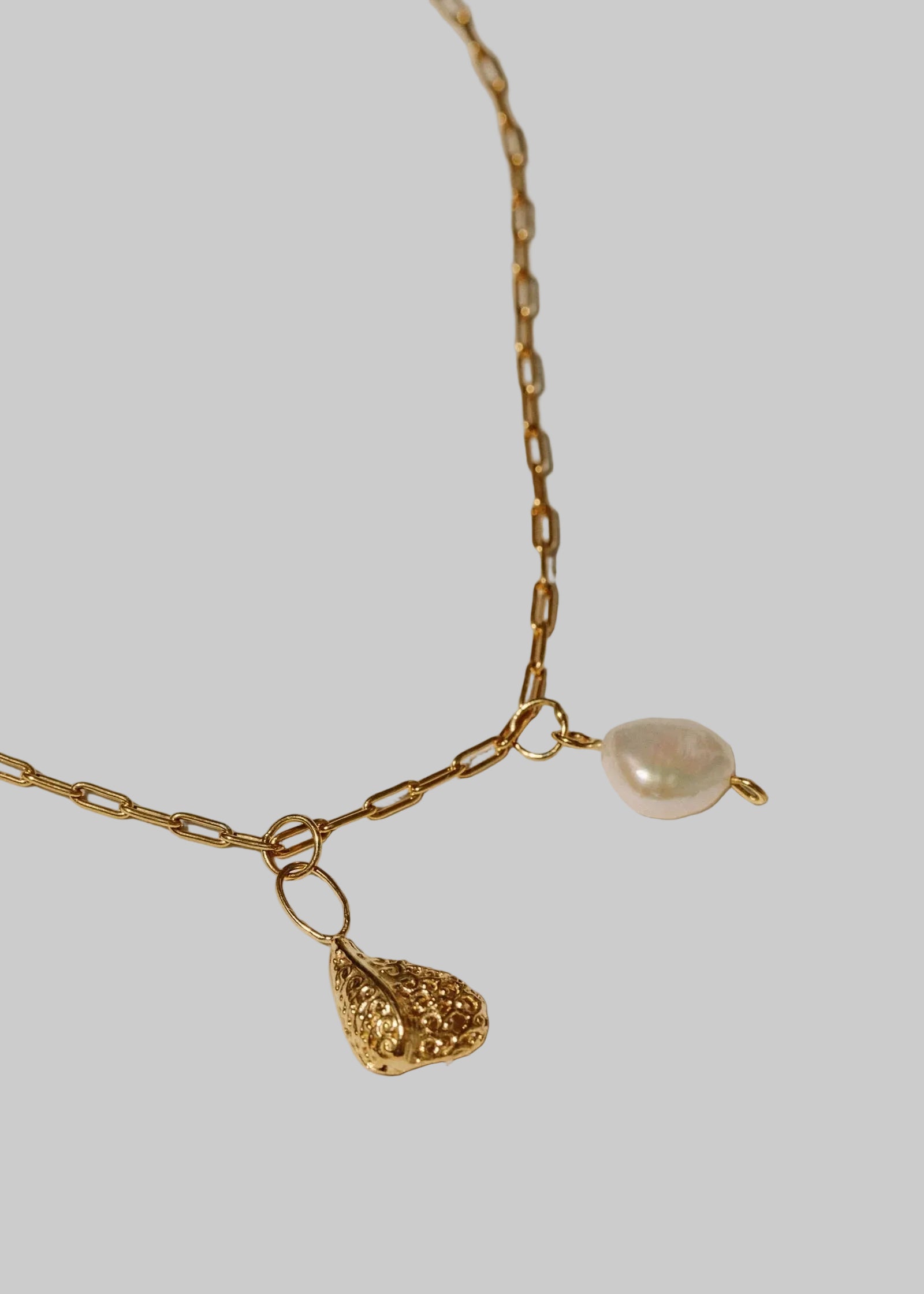 Pamela Card Venus Rising Necklace - Gold