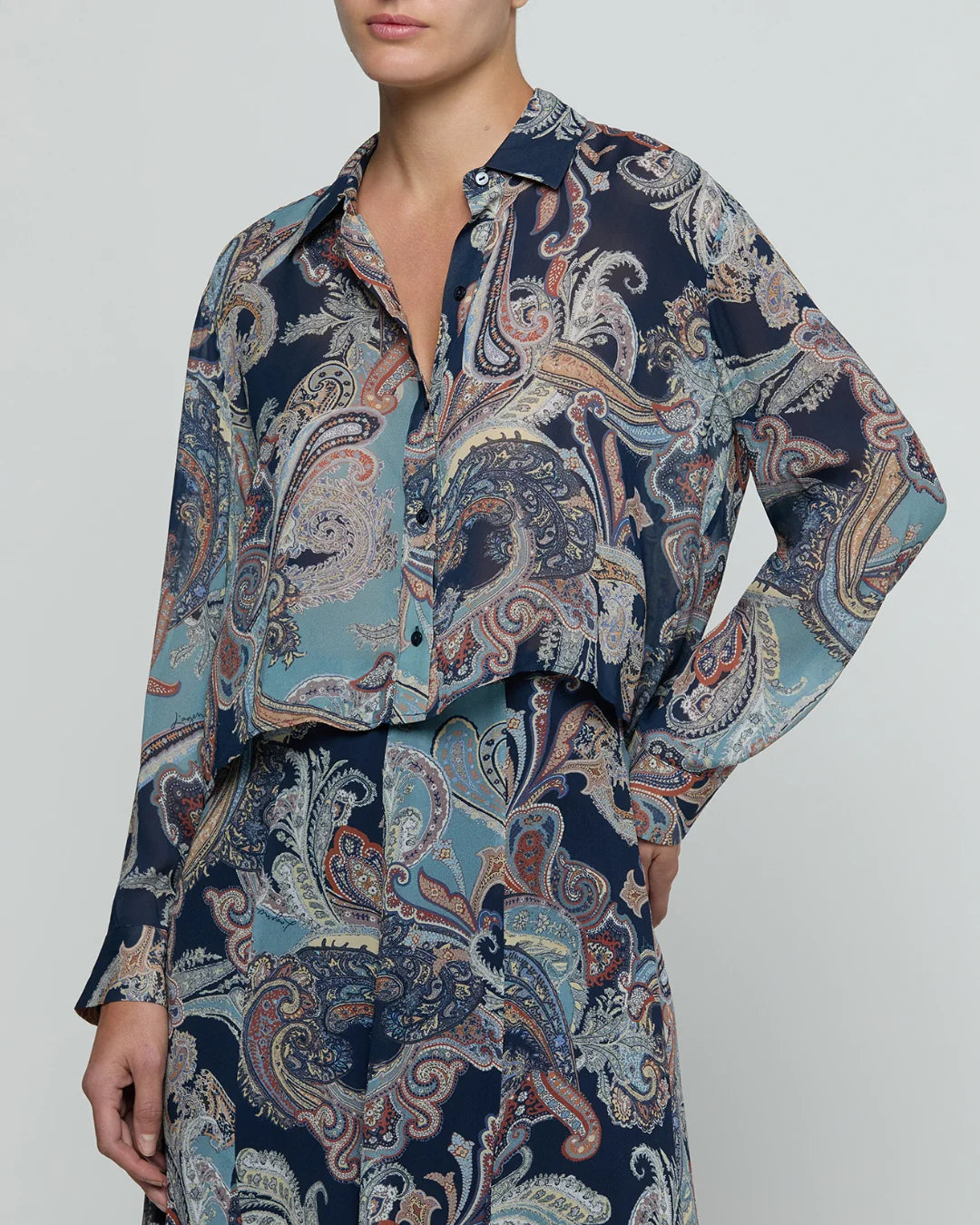 Cosette Crop Hi-Low Shirt