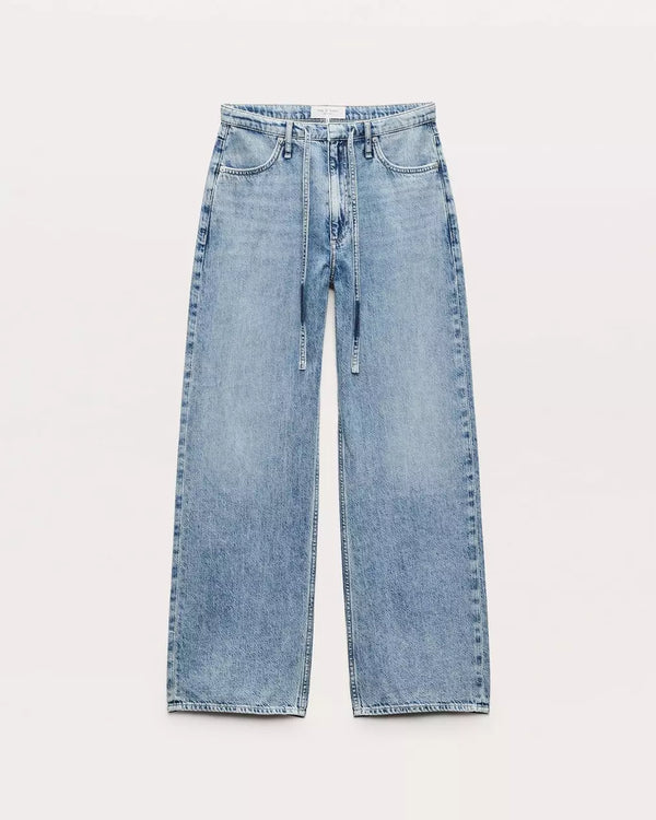Ultra Featherweight Phoebe Jean