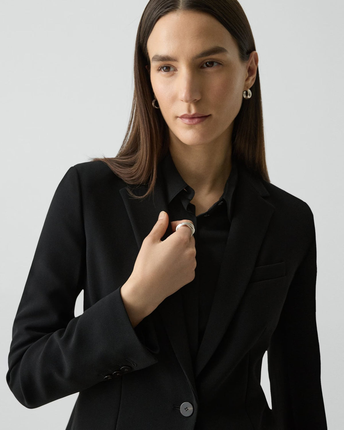 Theory Staple Blazer in Admiral Crepe - Black