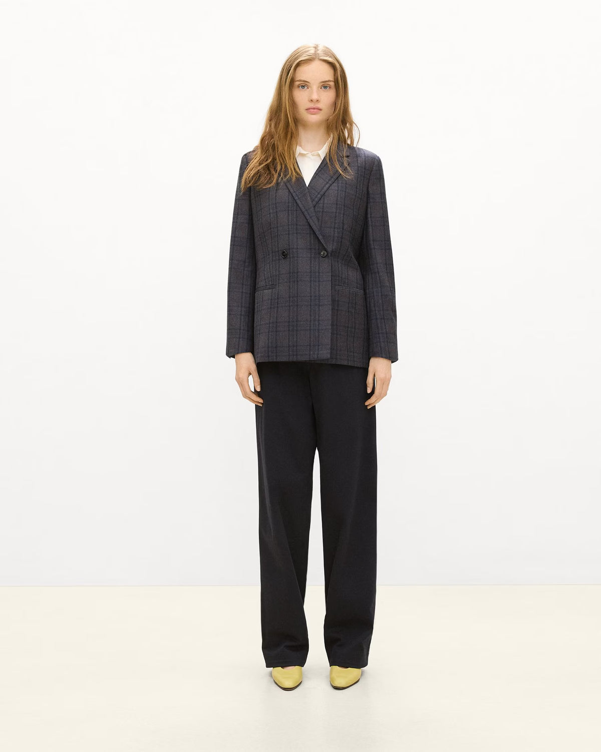 Theory Relaxed Double-Breasted Blazer in Plaid Sleek Flannel