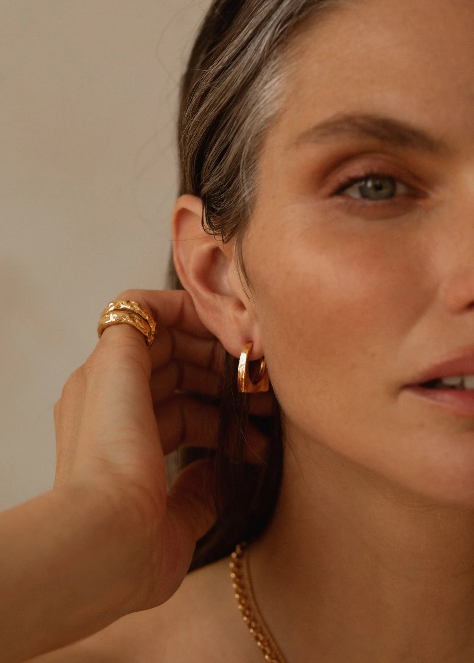 Pamela Card Temple of Ceres Earrings - Gold