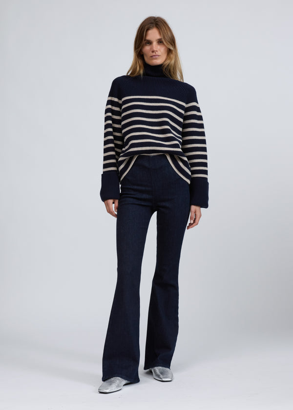 Epic Dahlia Full Flare