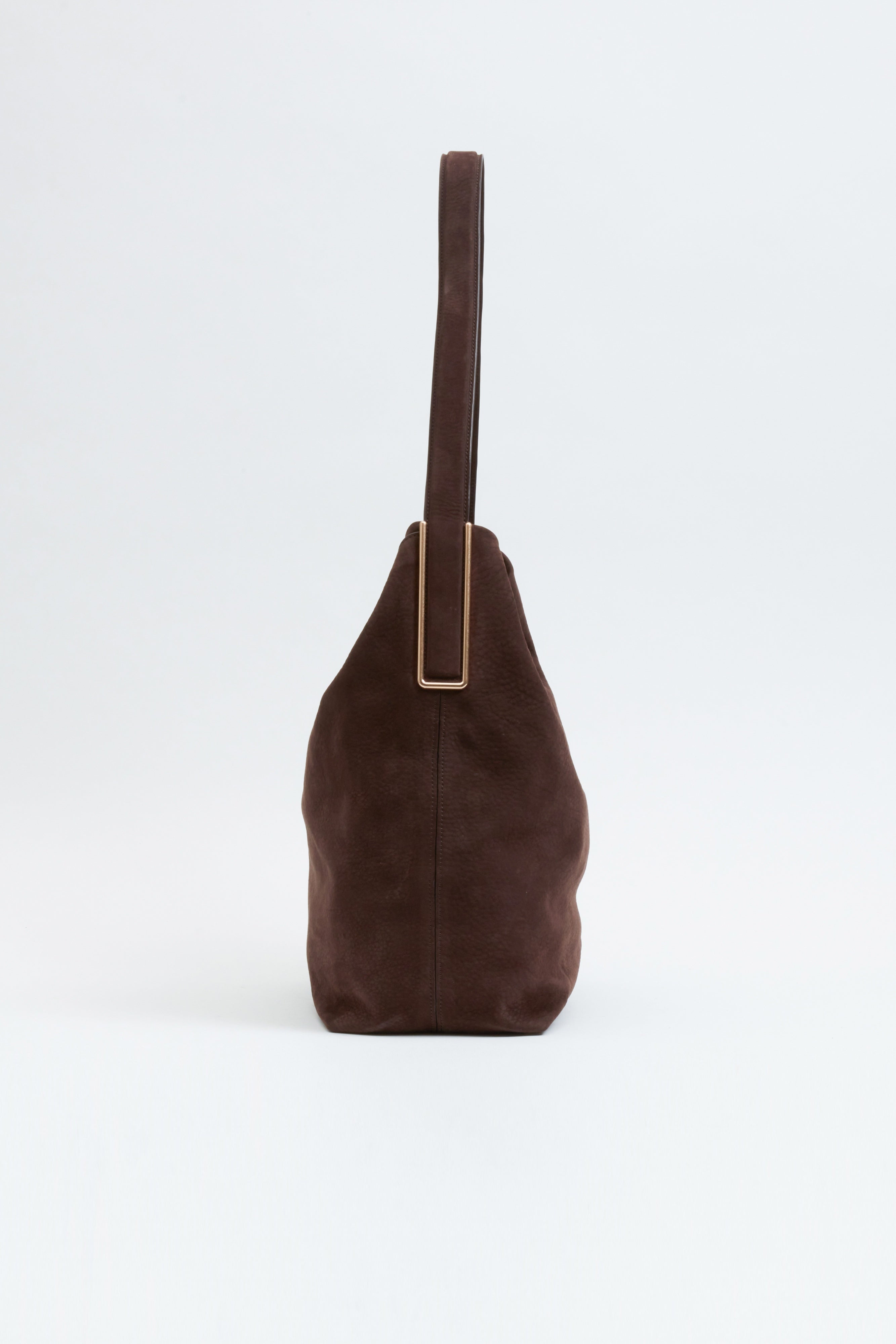 Wynn Large Suede Bucket Bag - Marrone