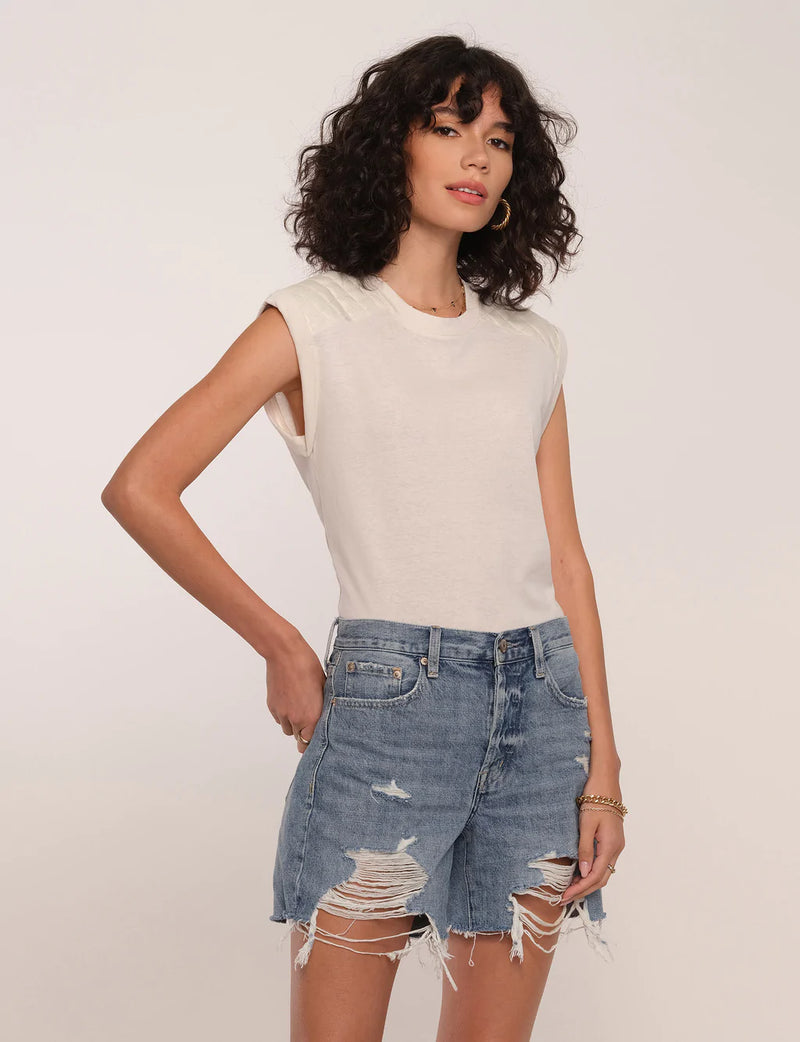 Emmie Tee