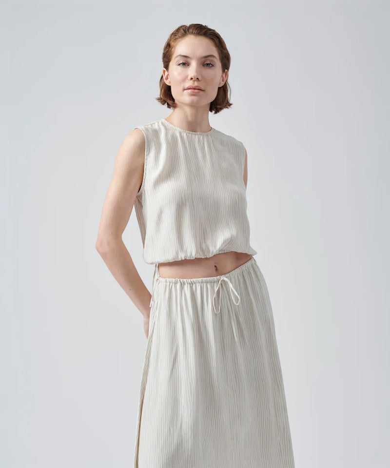 Sleeveless Cropped Top