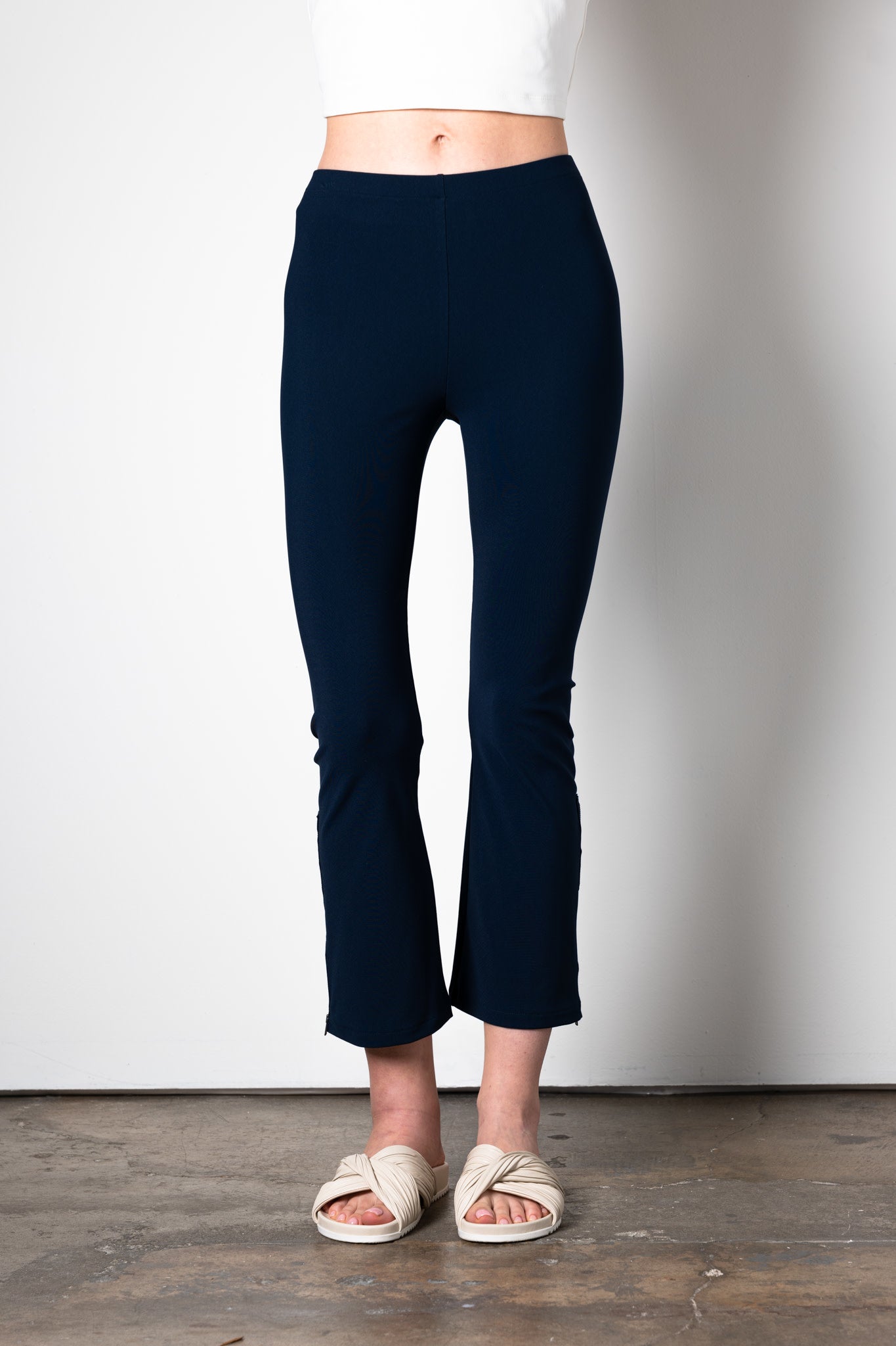 Zipper Tech Stretch Crop Pant - Admiral